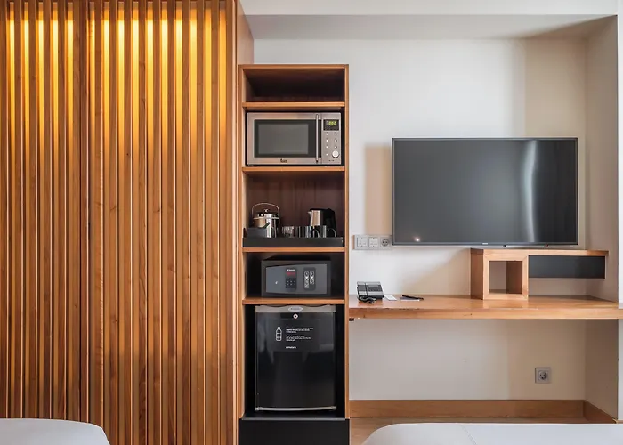 Sb Diagonal Zero 4 Sup 4* Barcelona