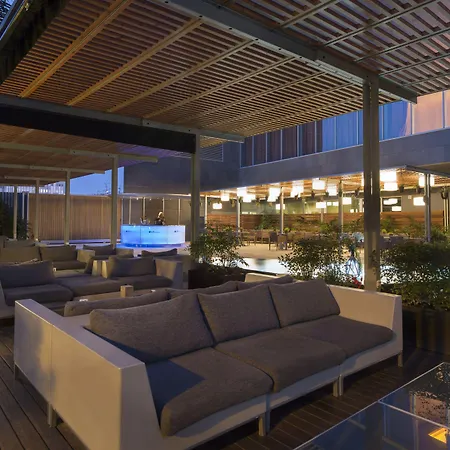 Hotell Sb Diagonal Zero 4 Sup 4*